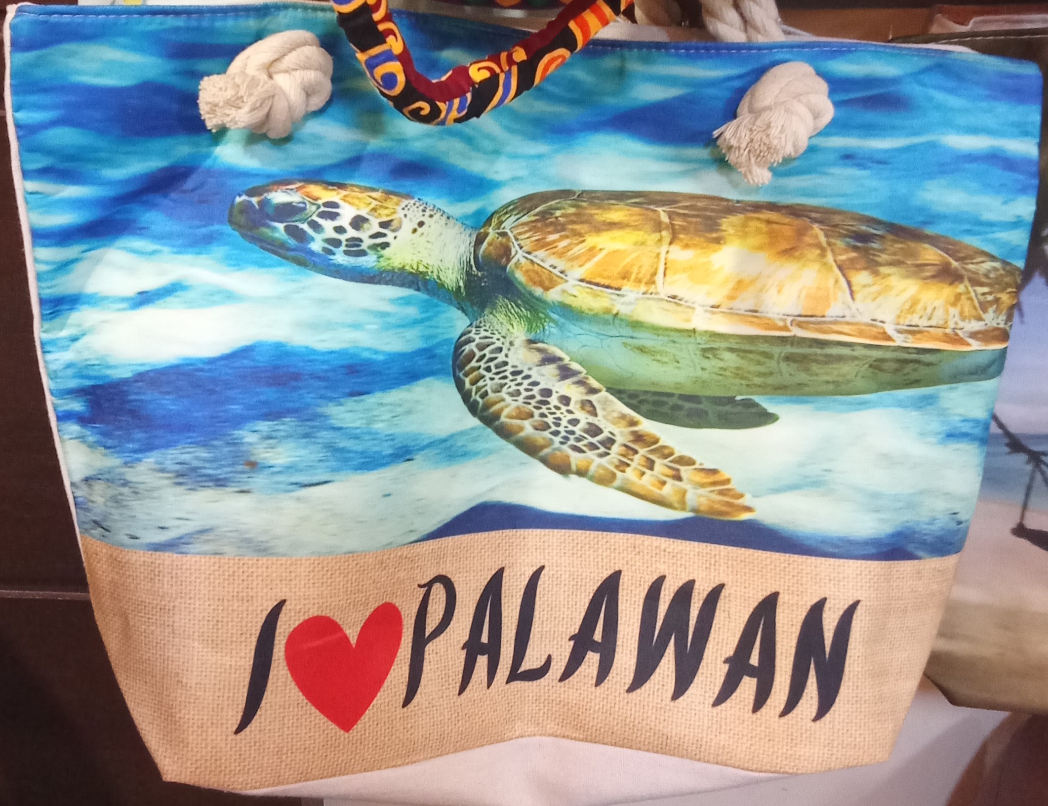 ARANDEMAN SOUVENIR SHOP 