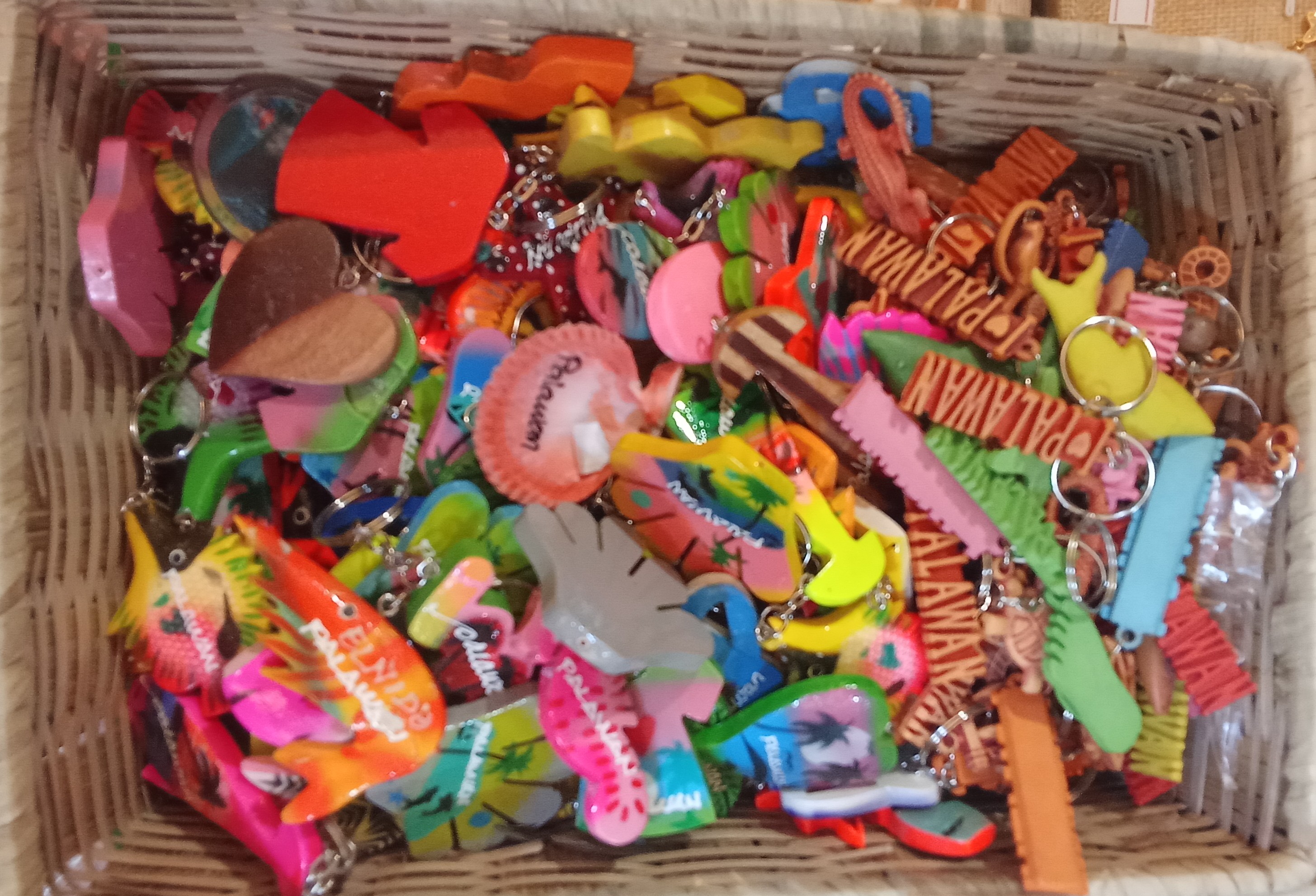 ARANDEMAN SOUVENIR SHOP 