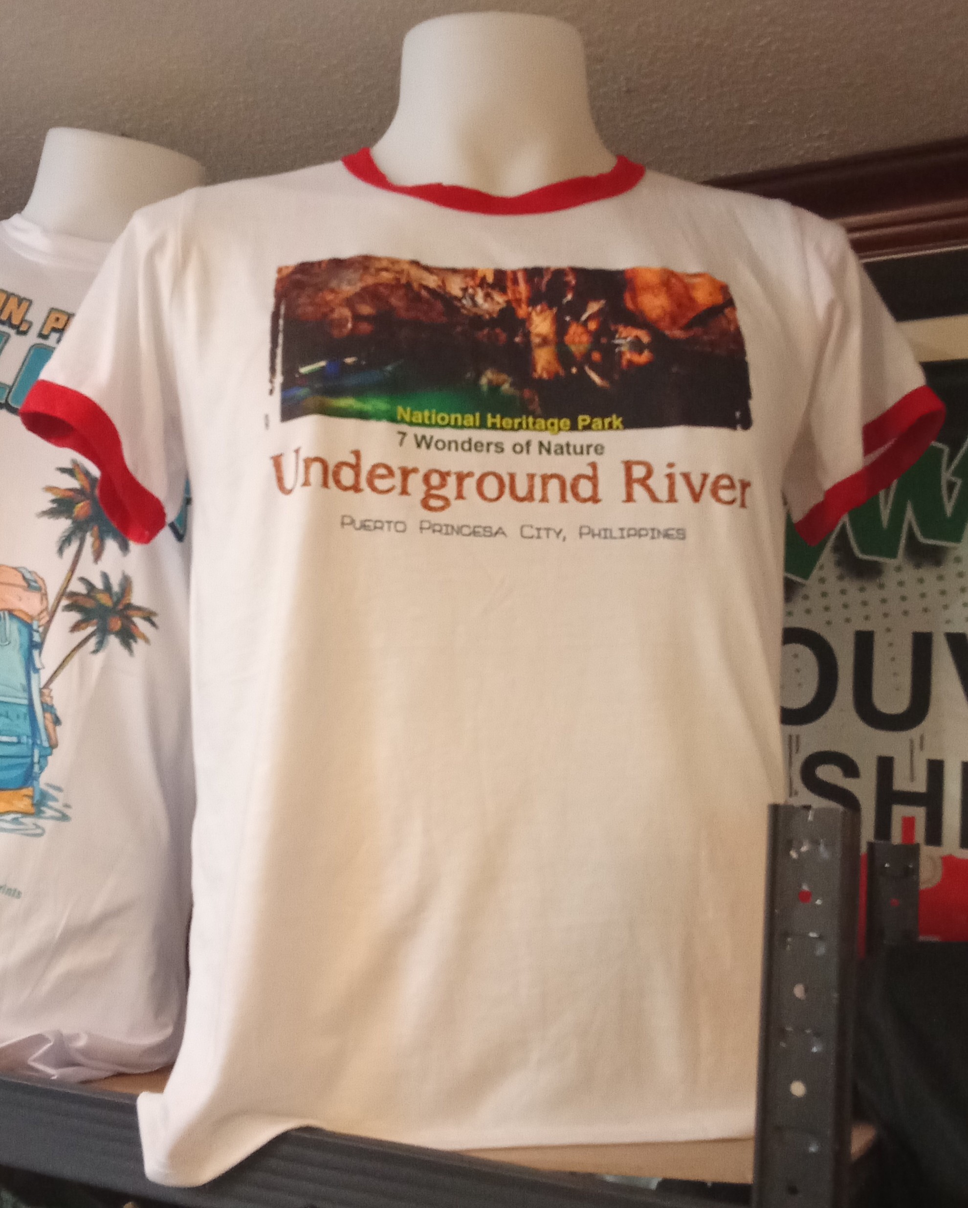 ARANDEMAN SOUVENIR SHOP 