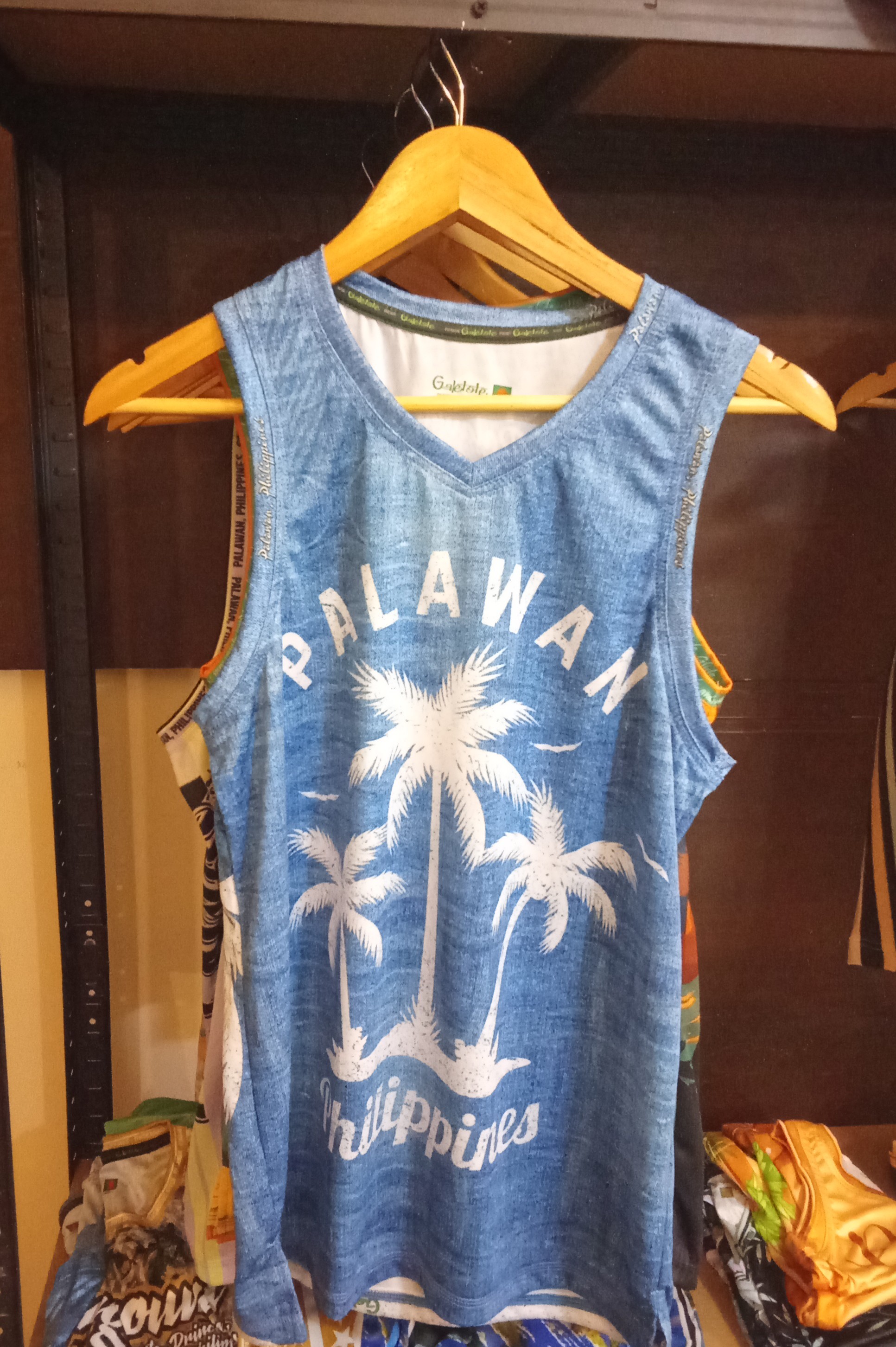 ARANDEMAN SOUVENIR SHOP 