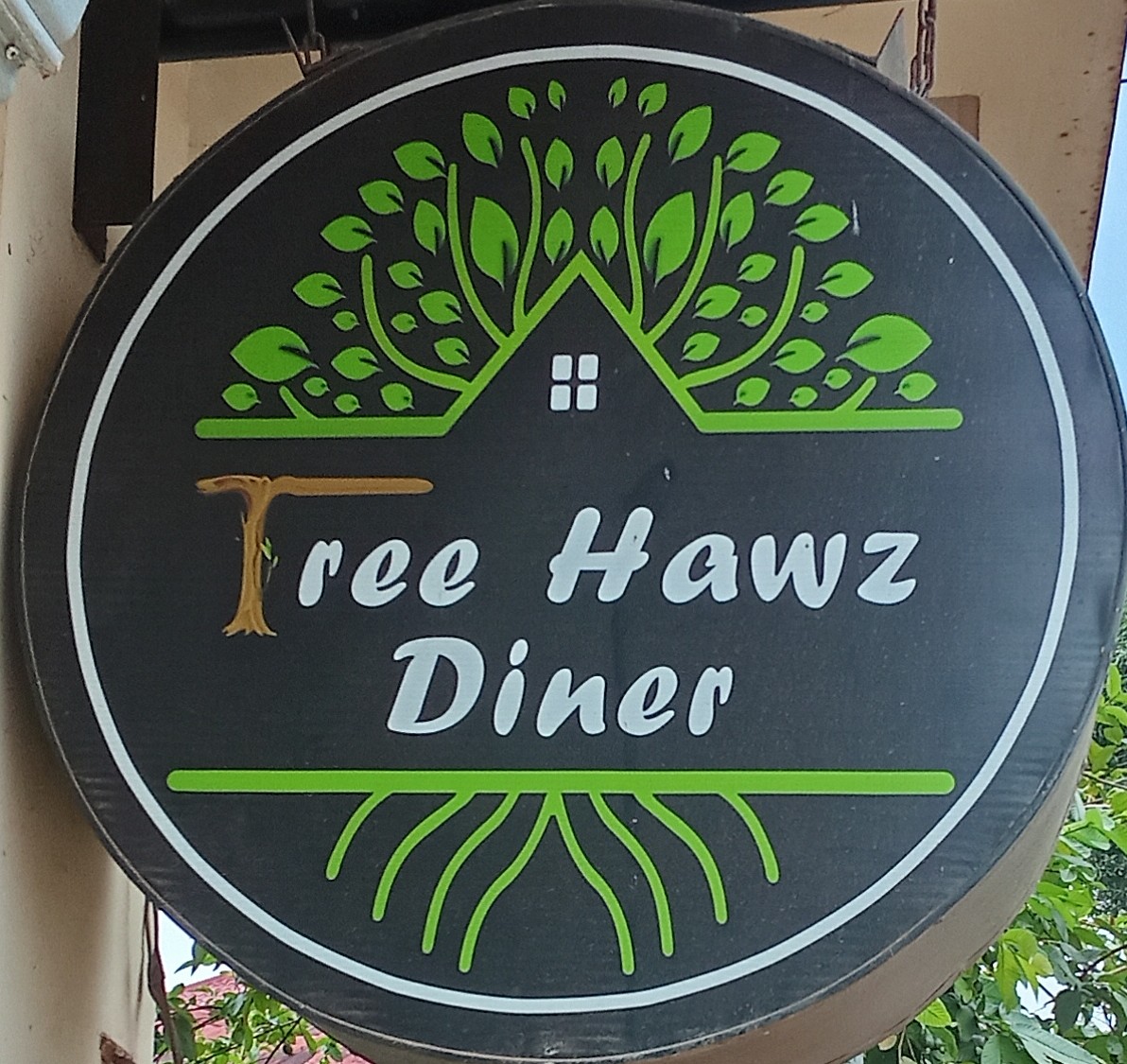 TREE HAWZ DINER