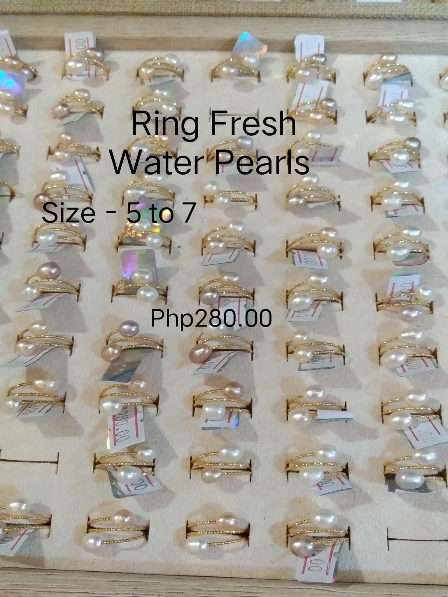 ARANDEMAN SOUVENIR SHOP 